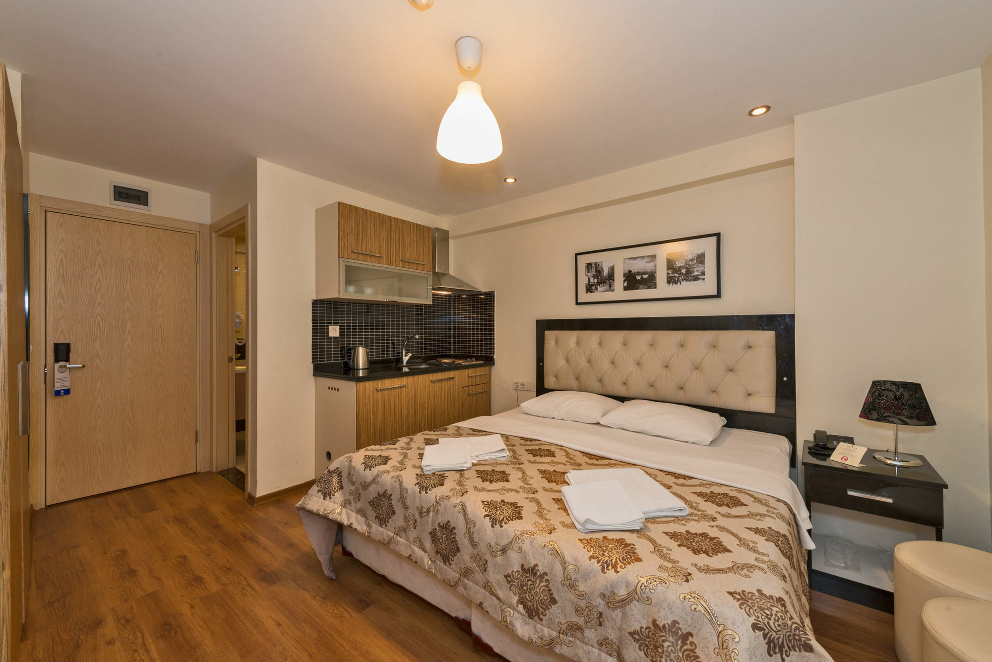 Invictum Residence Istanbul Bagian luar foto