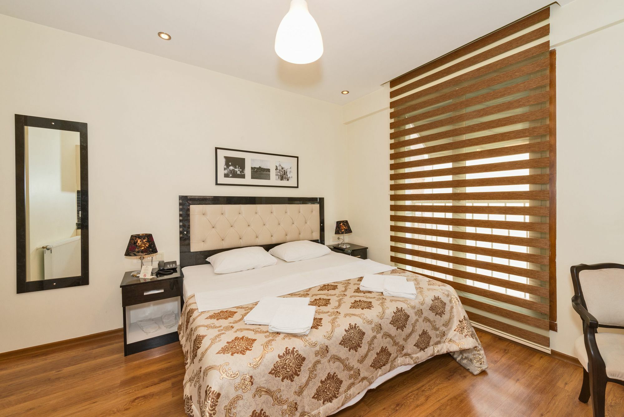 Invictum Residence Istanbul Bagian luar foto